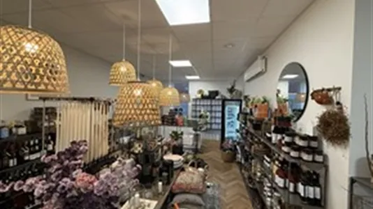 Butikslokaler til leje i Aabybro - billede 4